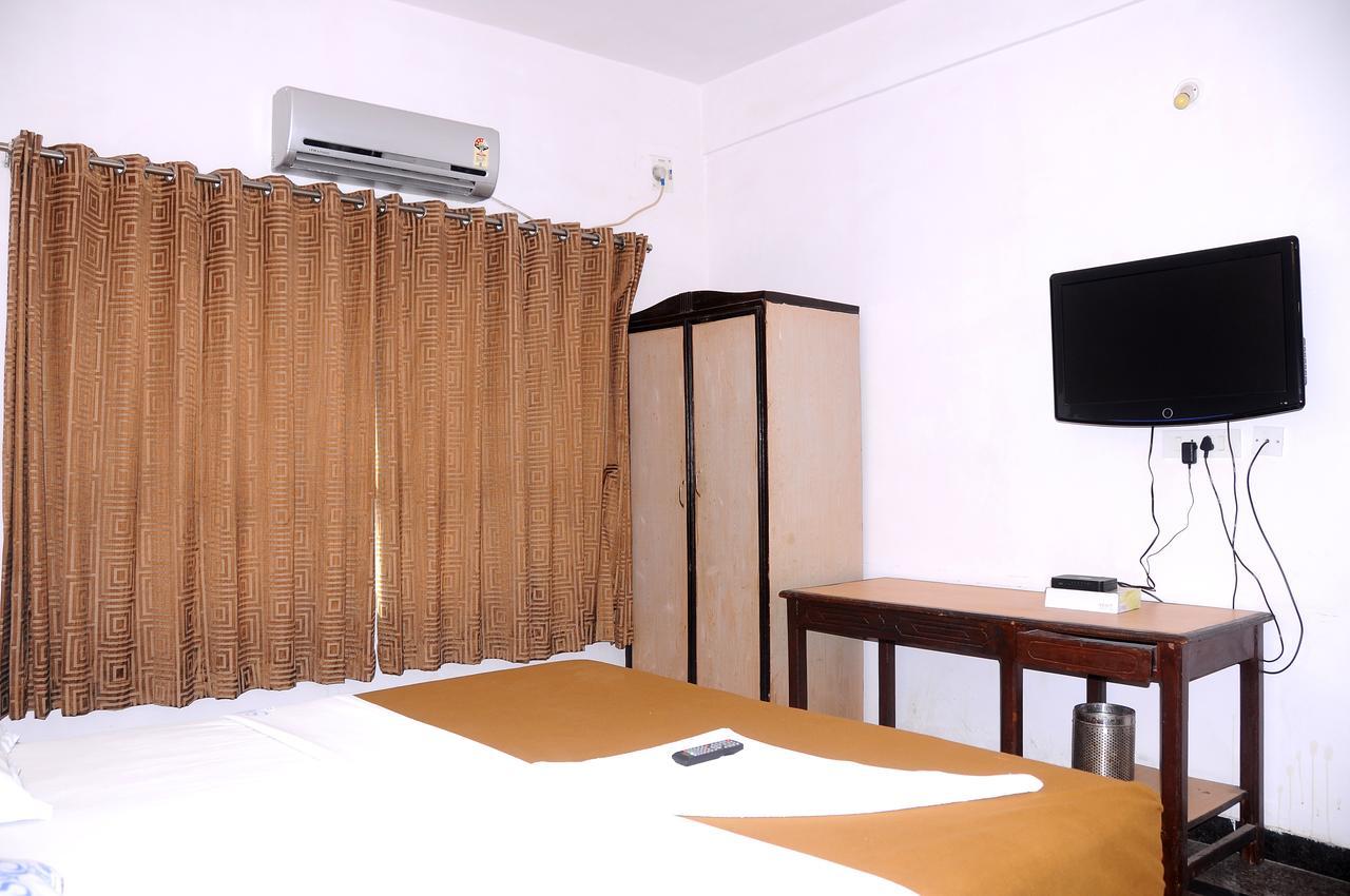Srs Regency Hotel Anantapur Kamer foto